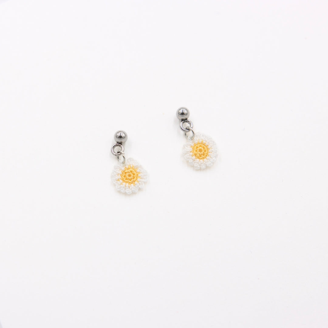 Daisy Micro Crochet Earrings