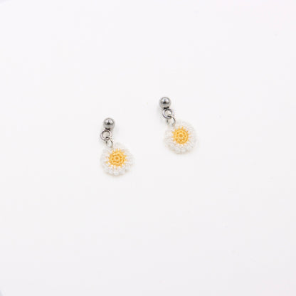 Daisy Micro Crochet Earrings